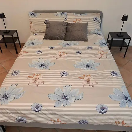 Sveva's House Apartment *